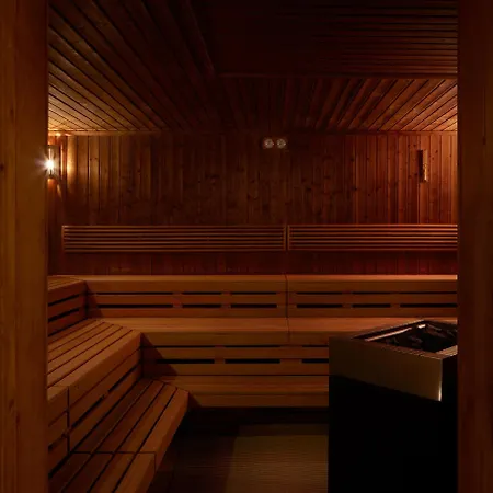 ホテル Falkensteiner Spa マリアーンスケー・ラーズニェ