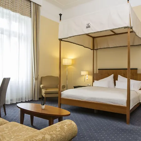 Falkensteiner Szálloda 5*