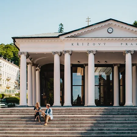 Falkensteiner מלון