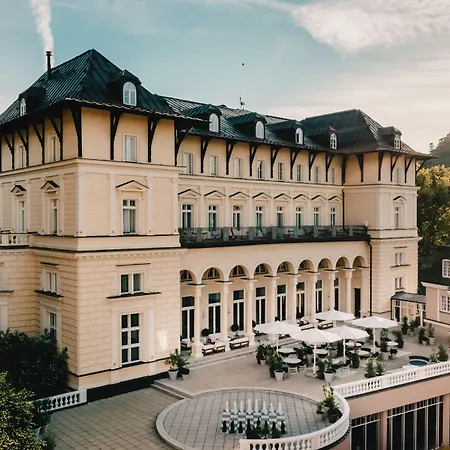 Falkensteiner Szálloda